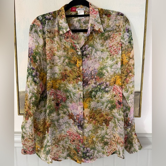 50 CENTO Tops - 50 CENTO FIRENZE Watercolor Floral Button-Up 100% Silk Blouse Size M